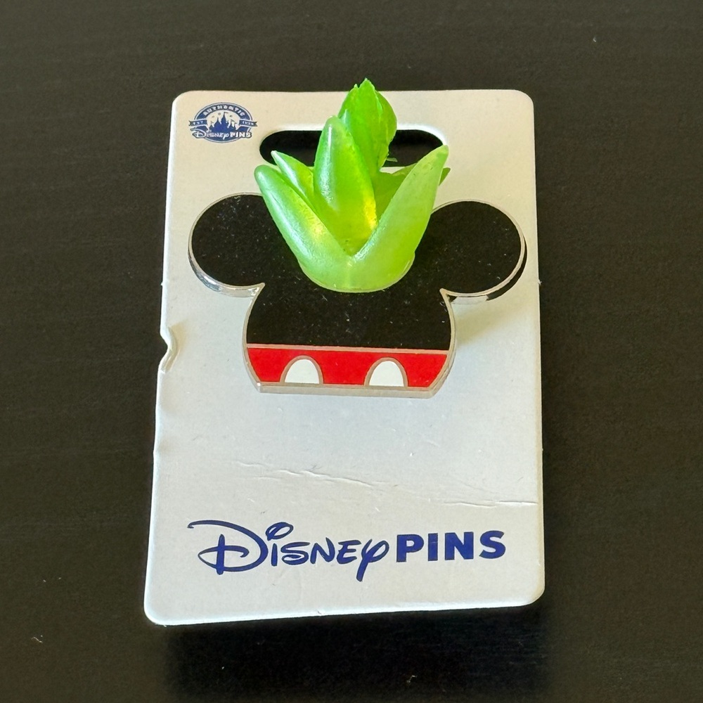 Disney Parks Mickey Mouse 3D Succulent Pin